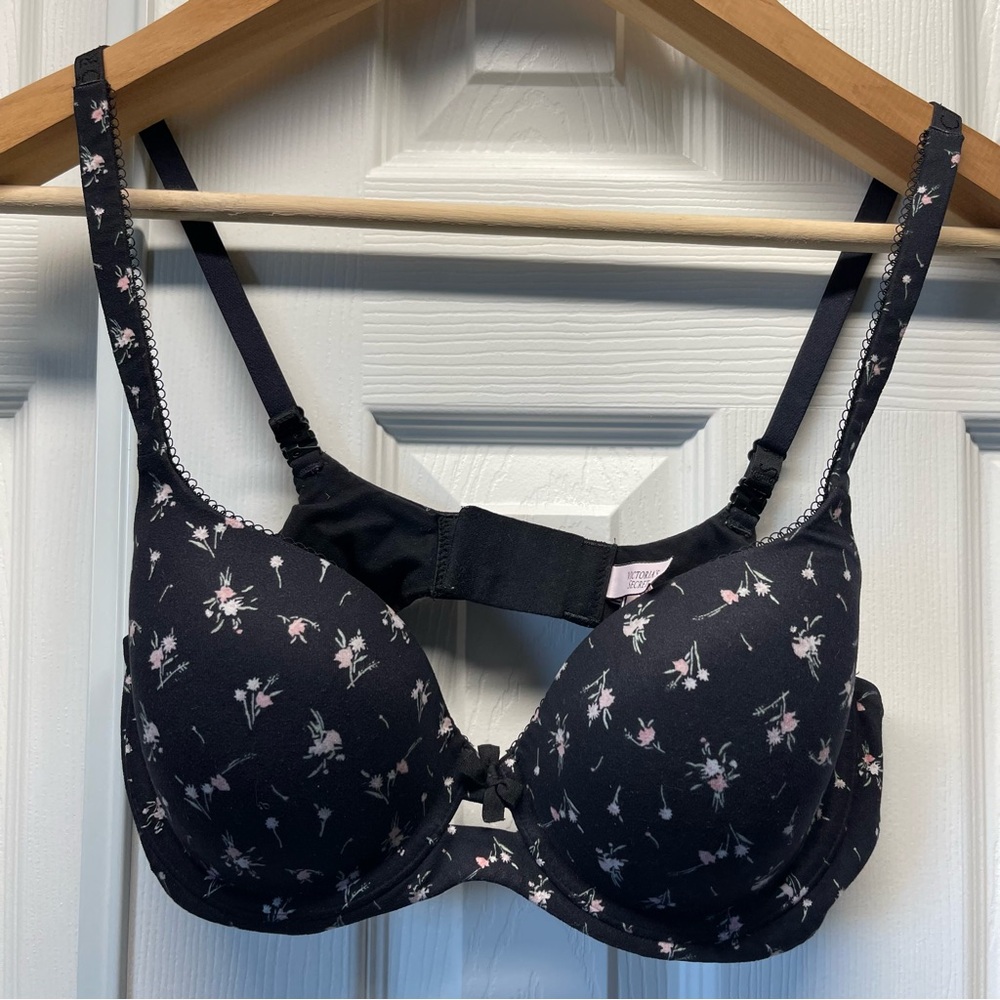 Victoria’s Secret Women’s  Black & Pink Floral Pattern Lined Demi Bra Size 34D